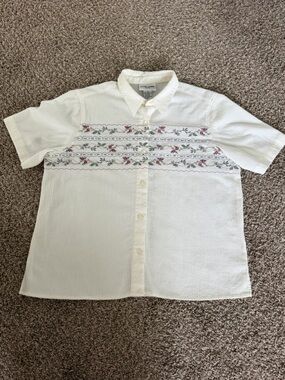 Alfred Dunner White Short-Sleeve Button-Up with Floral Embroidery